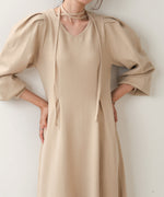WAIST TUCK FLARE LINE KNIT ONEPIECE