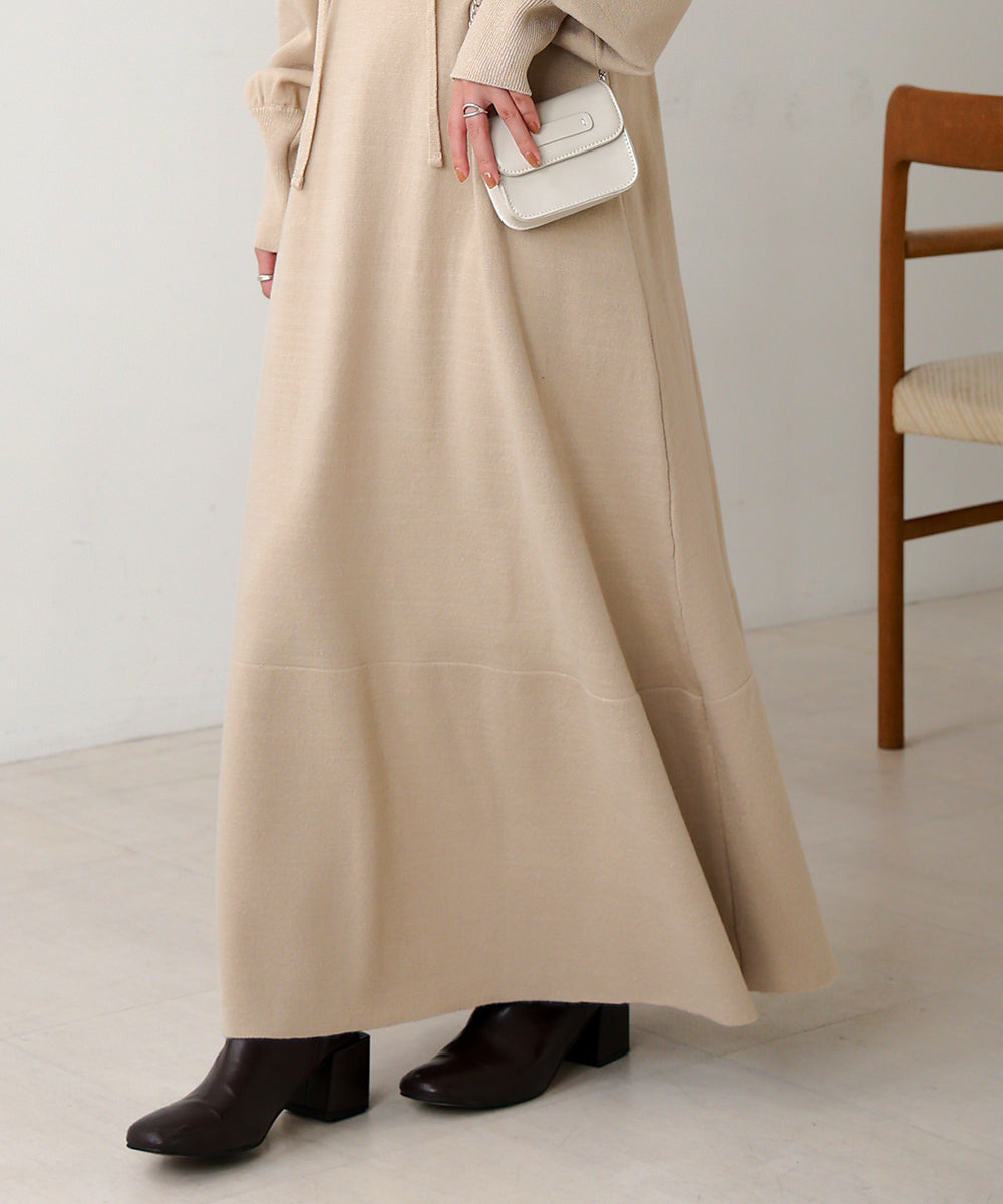 WAIST TUCK FLARE LINE KNIT ONEPIECE