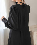 WAIST TUCK FLARE LINE KNIT ONEPIECE