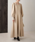 WAIST TUCK FLARE LINE KNIT ONEPIECE