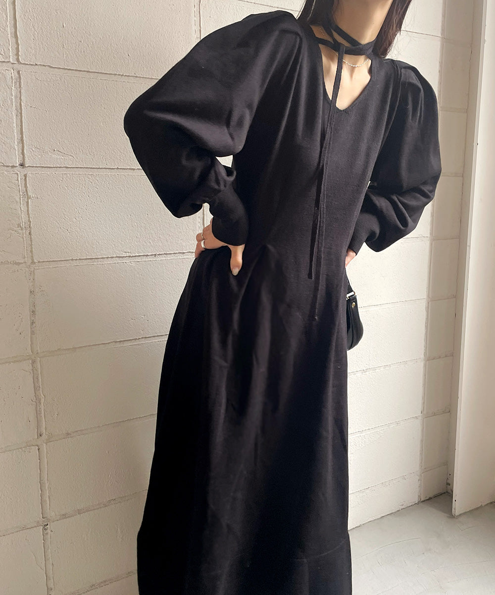 WAIST TUCK FLARE LINE KNIT ONEPIECE