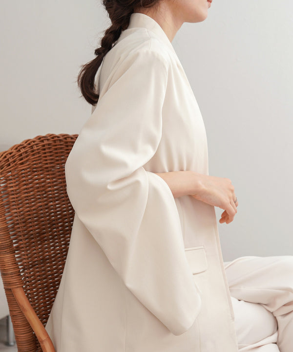 SLEEVE SLIT JACKET