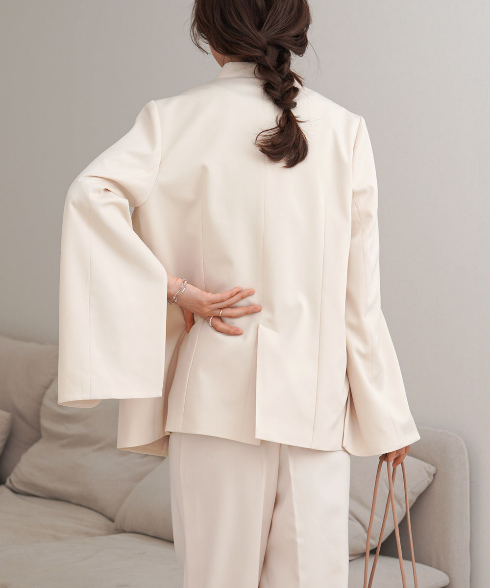 SLEEVE SLIT JACKET