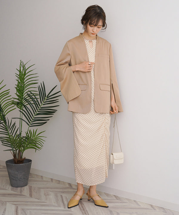 SLEEVE SLIT JACKET