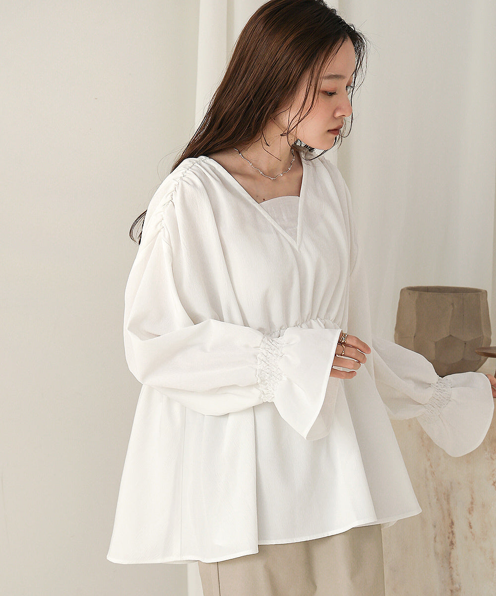 CANDY SLEEVE GATHERED BLOUSE