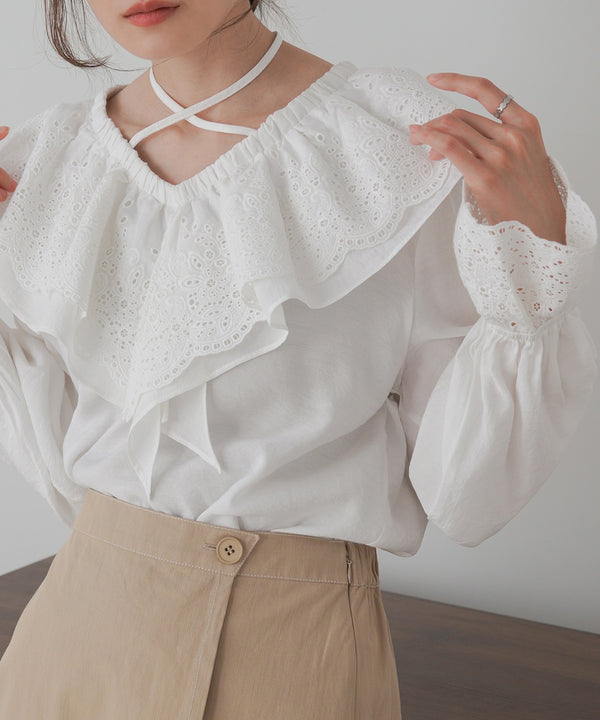 BIG COLLAR LACE BLOUSE