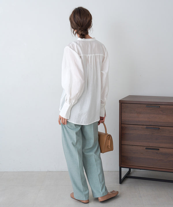 FRONT EMBROIDERY LACE BLOUSE