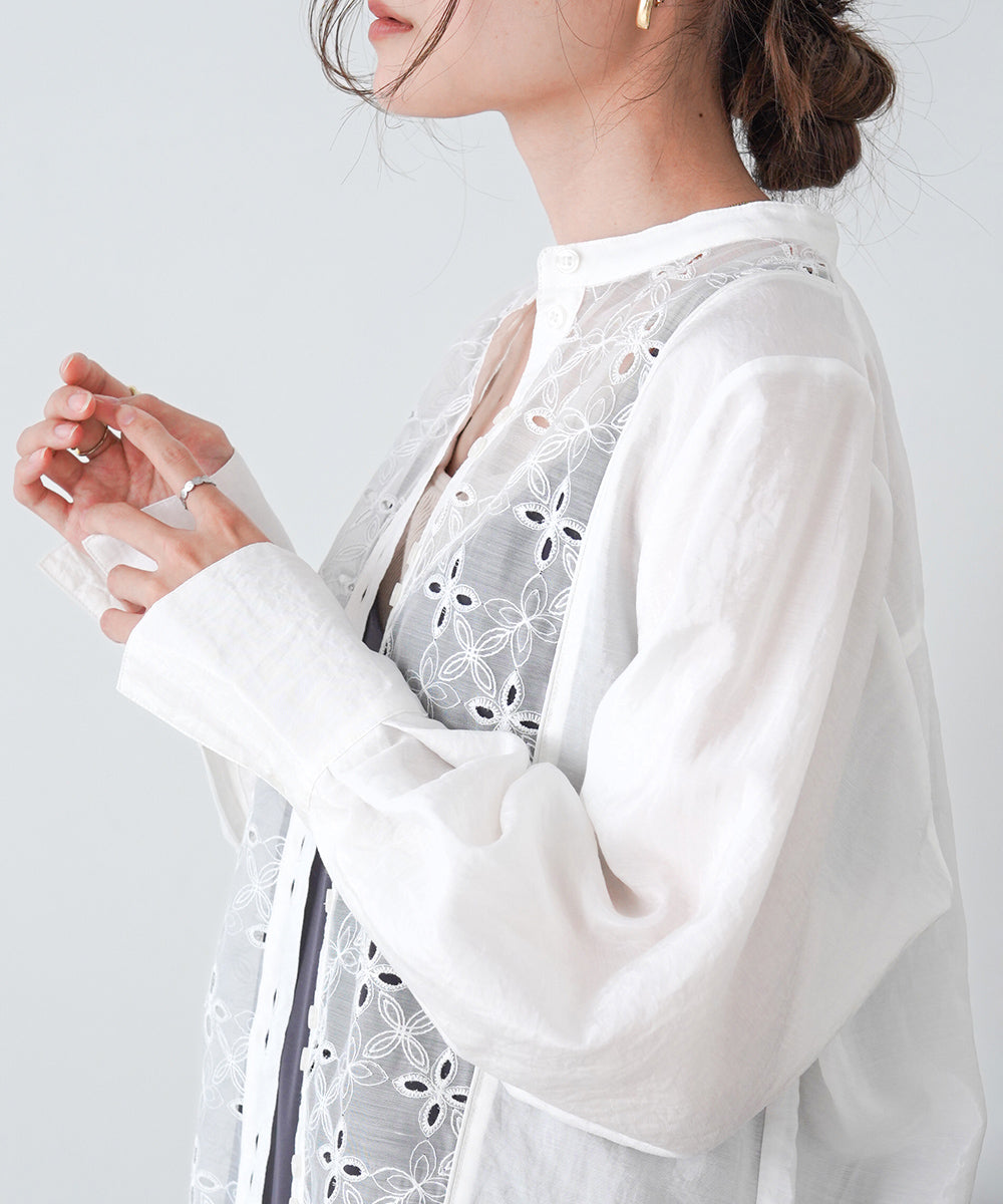 FRONT EMBROIDERY LACE BLOUSE