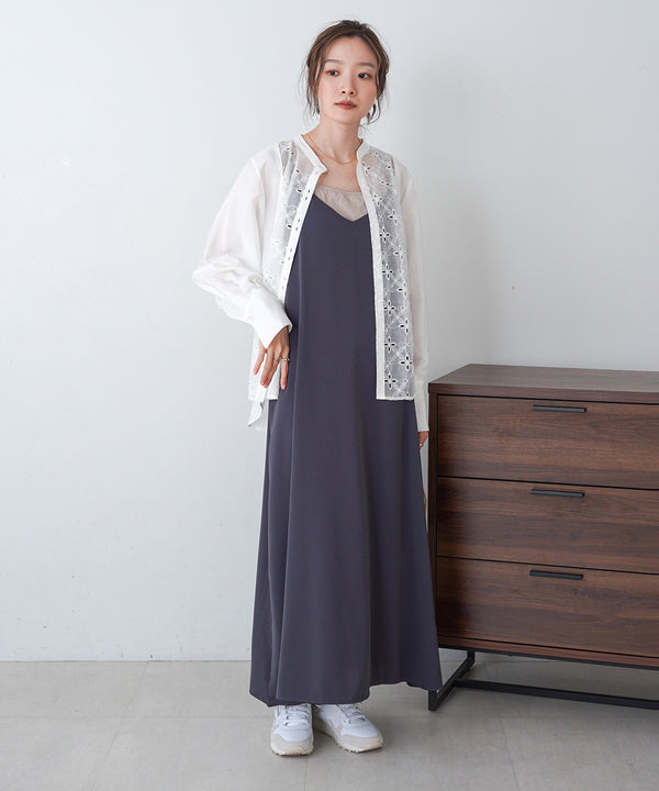FRONT EMBROIDERY LACE BLOUSE