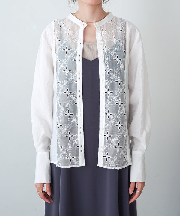 FRONT EMBROIDERY LACE BLOUSE