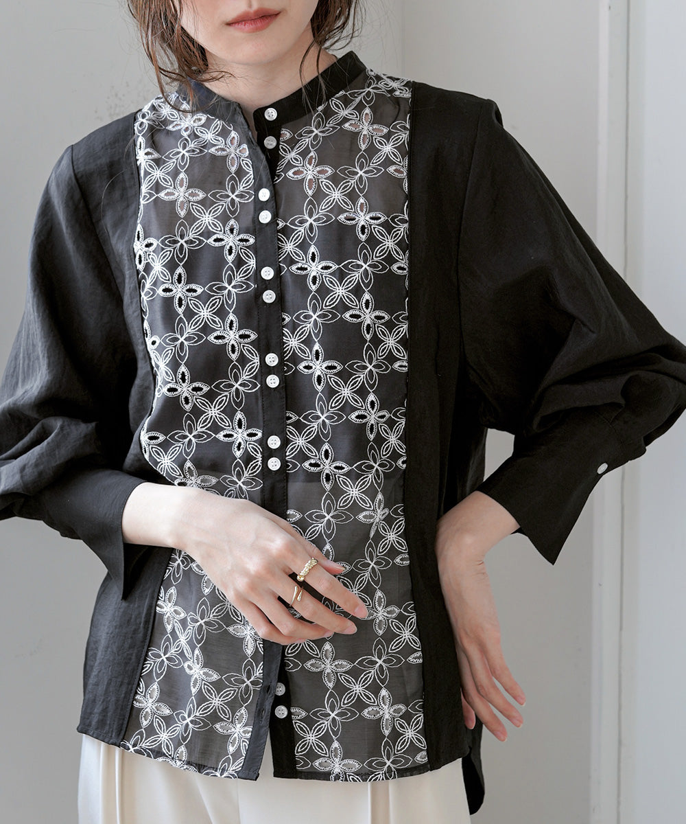 FRONT EMBROIDERY LACE BLOUSE