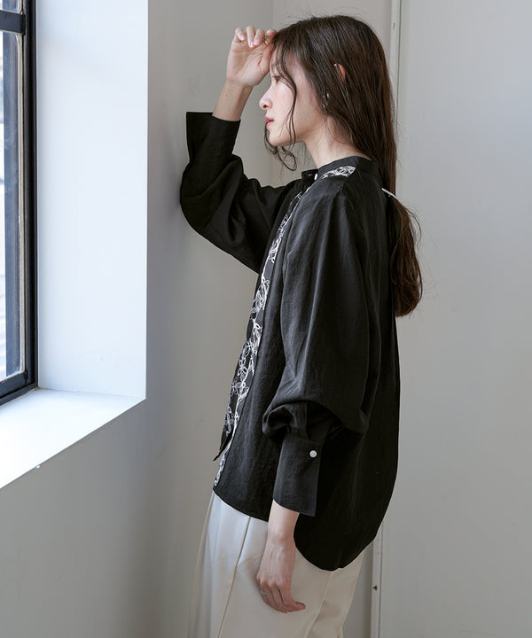 FRONT EMBROIDERY LACE BLOUSE