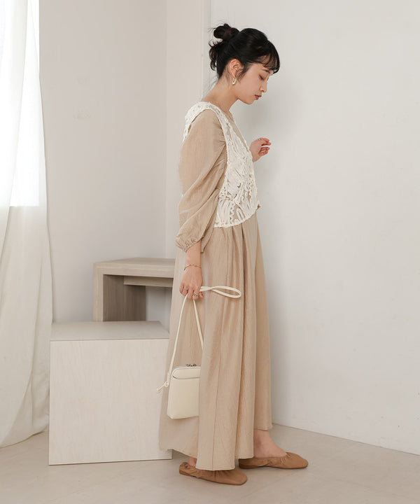 BATTEN LACE VEST + GATHERED SLEEVE DRESS SET