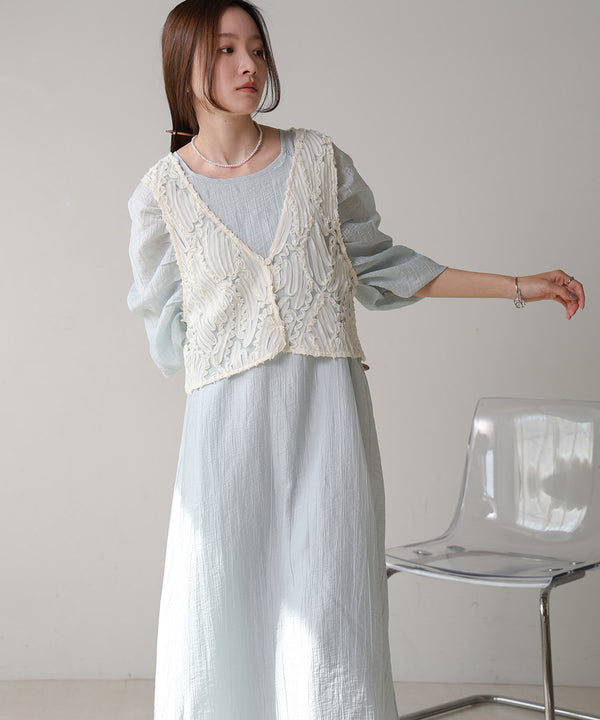 BATTEN LACE VEST + GATHERED SLEEVE DRESS SET