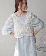 BATTEN LACE VEST + GATHERED SLEEVE DRESS SET