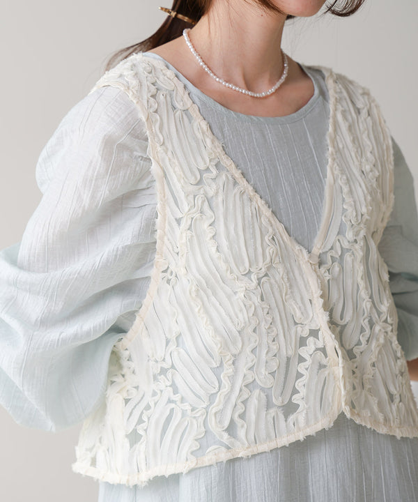 BATTEN LACE VEST + GATHERED SLEEVE DRESS SET