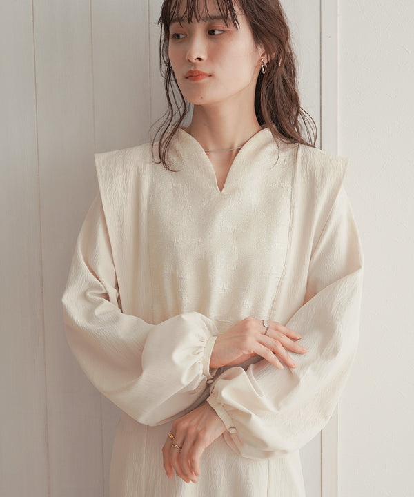 KEY NECK JACQUARD ONEPIECE