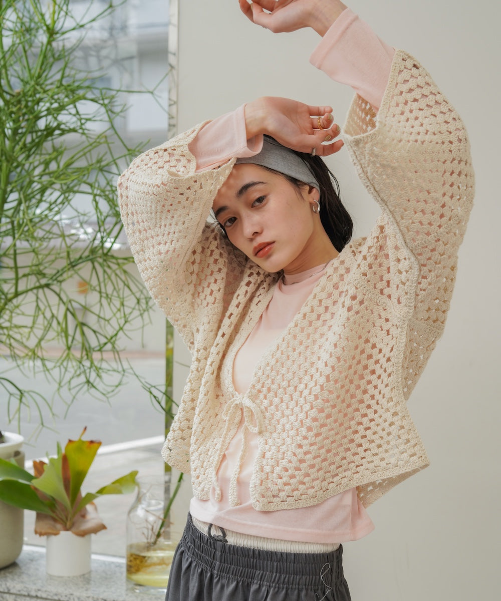 ベーシックシアートップス