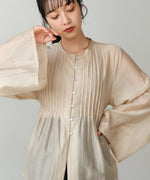 PINTUCK FLARE SLEEVE BLOUSE