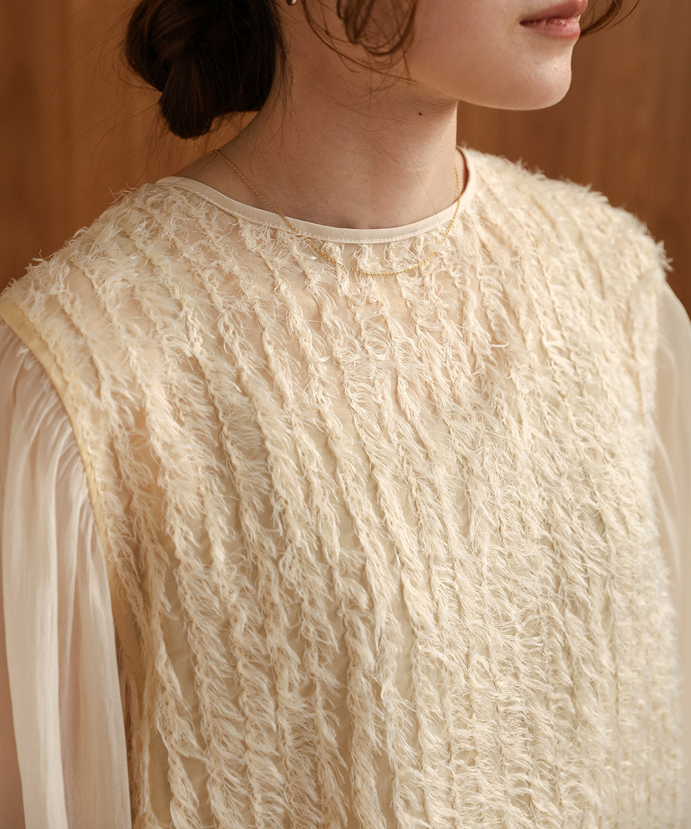 SHEER SHAGGY BLOUSE