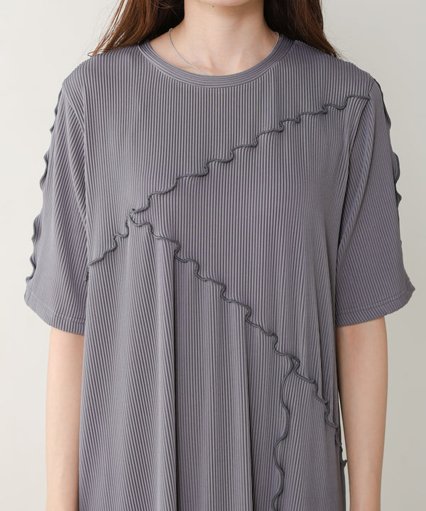 mellow switching striped pleated onepiece