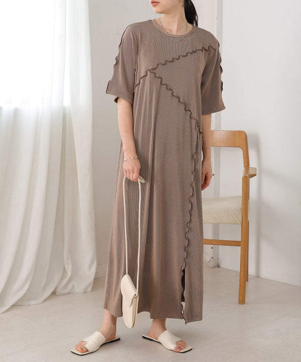 mellow switching striped pleated onepiece