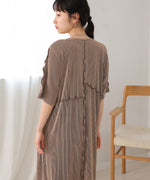 mellow switching striped pleated onepiece