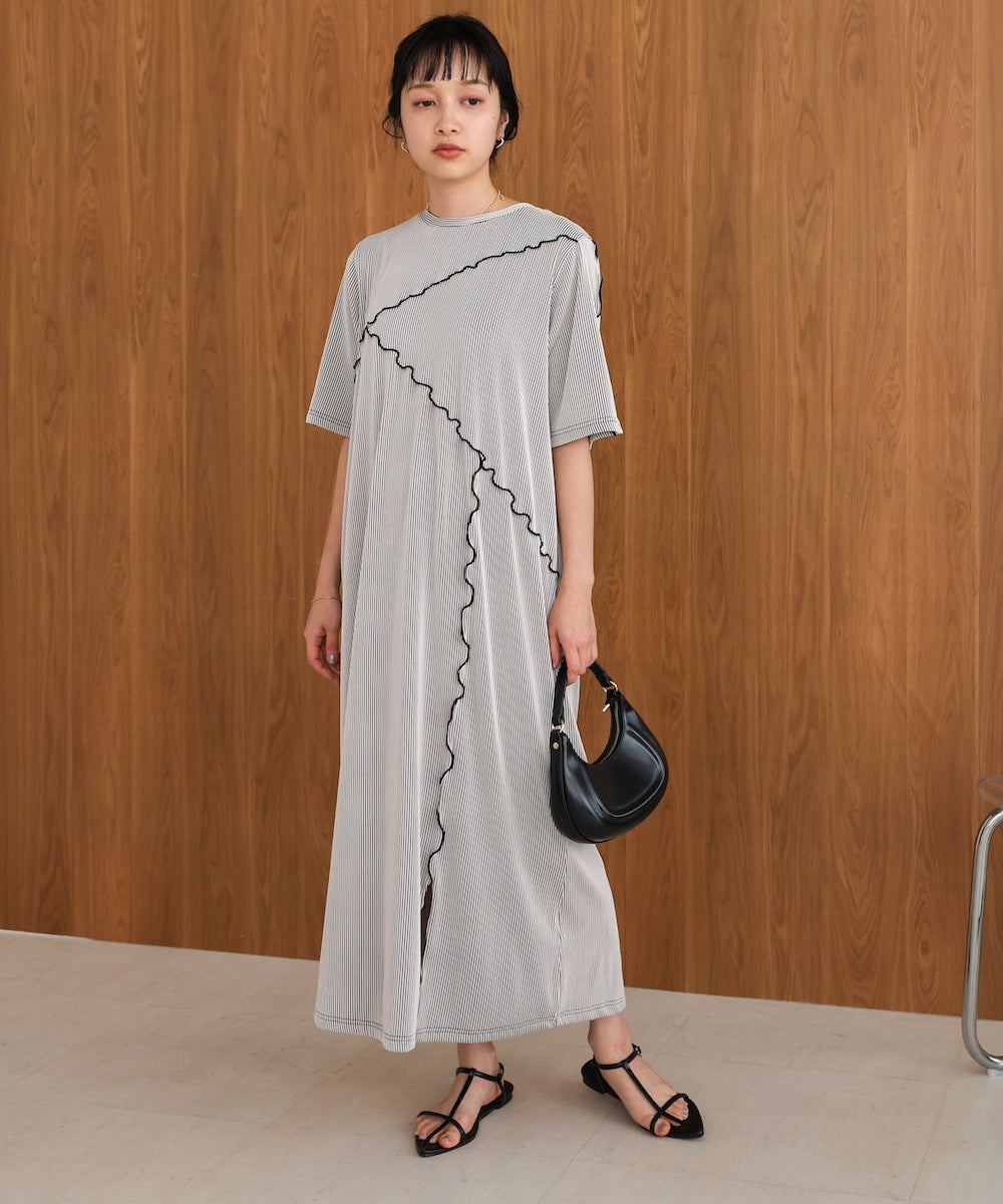 mellow switching striped pleated onepiece