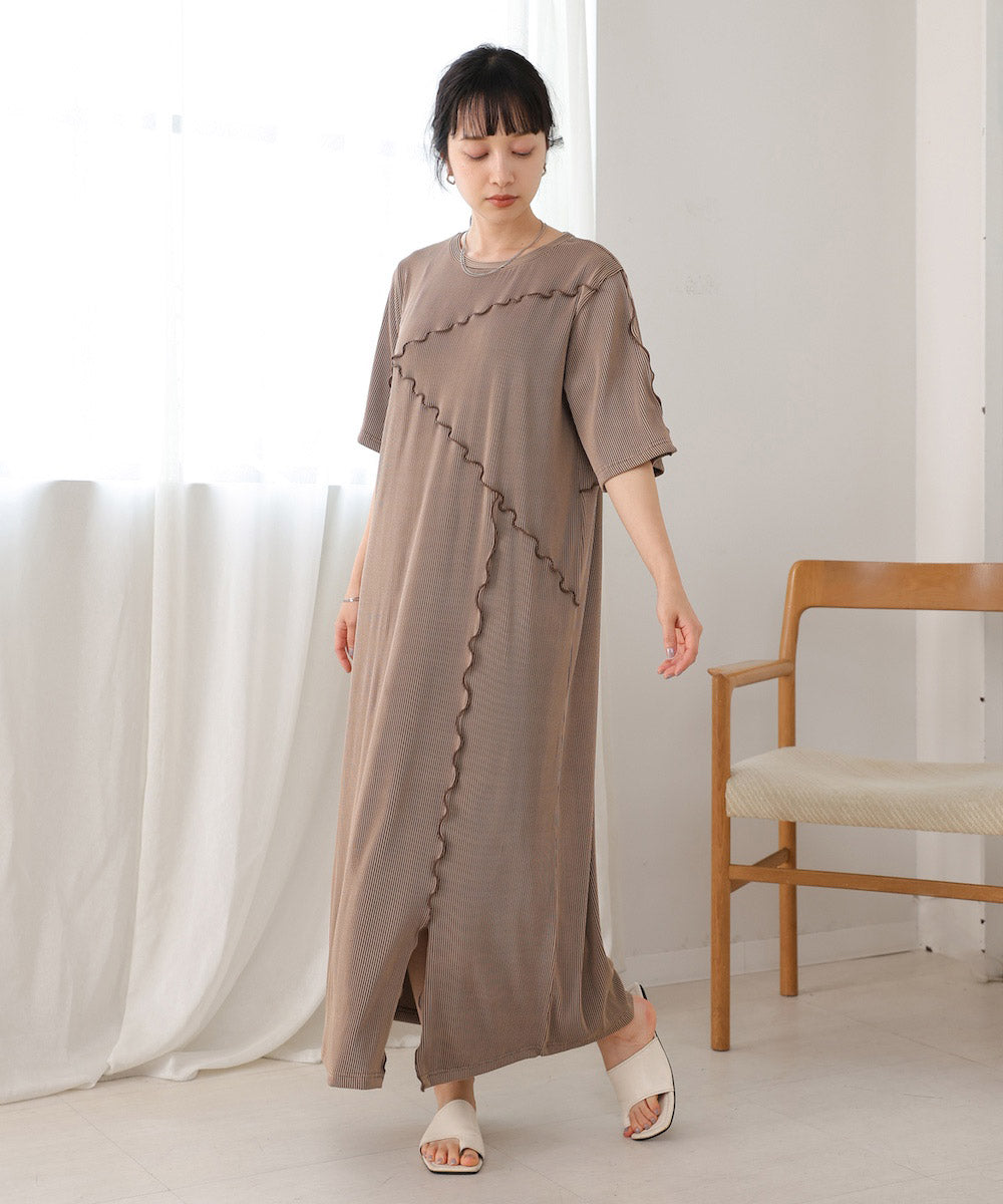 mellow switching striped pleated onepiece