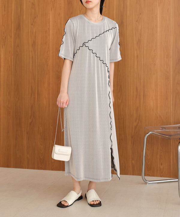 mellow switching striped pleated onepiece