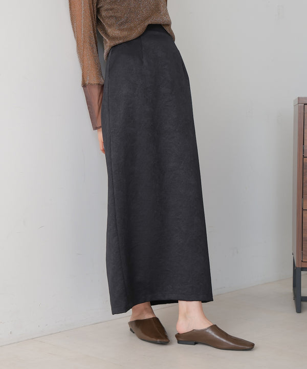 matte satin narrow skirt