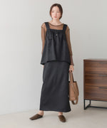 matte satin narrow skirt