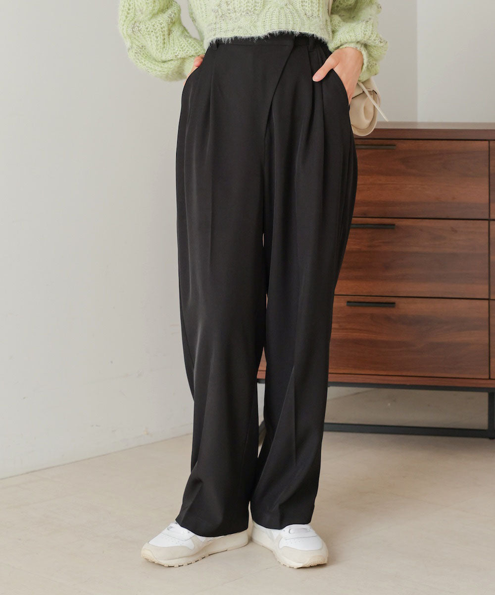 wrap style tuck slacks