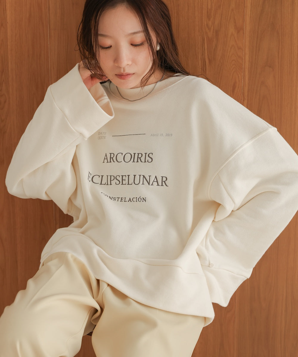 logo embroidery volume sweat tops