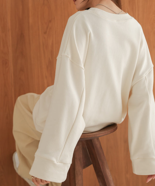 logo embroidery volume sweat tops