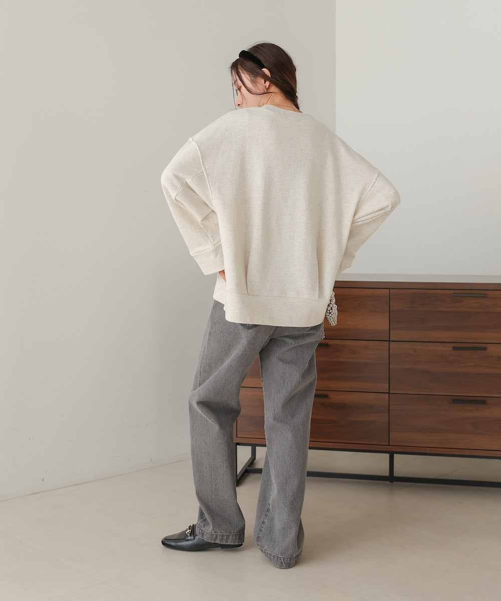 logo embroidery volume sweat tops