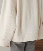 logo embroidery volume sweat tops