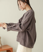 logo embroidery volume sweat tops