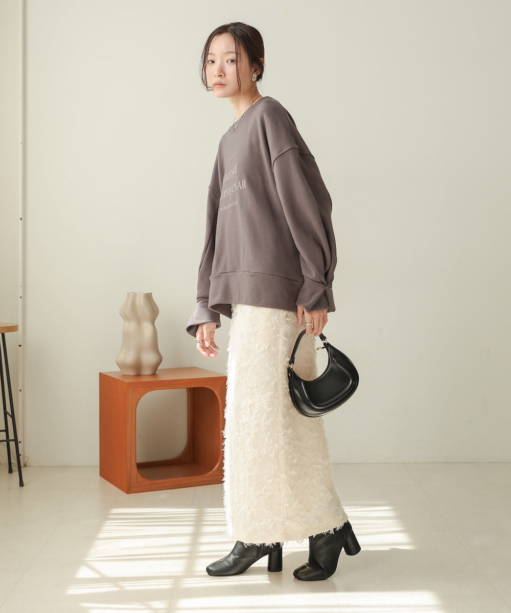 logo embroidery volume sweat tops