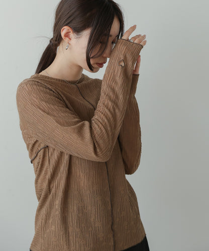 ｍellow-switched jacquard tops