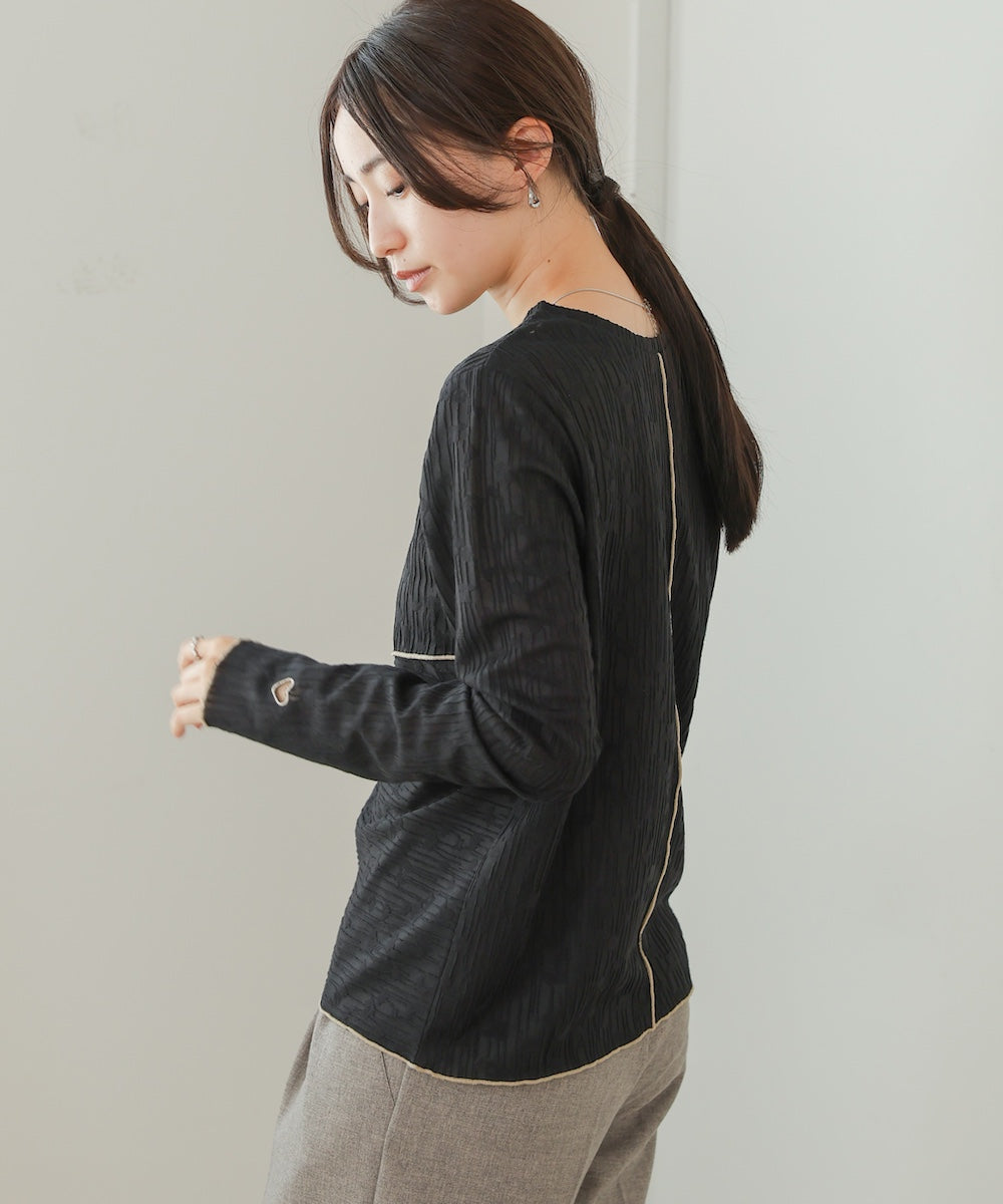 ｍellow-switched jacquard tops