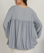 balloon design blouse