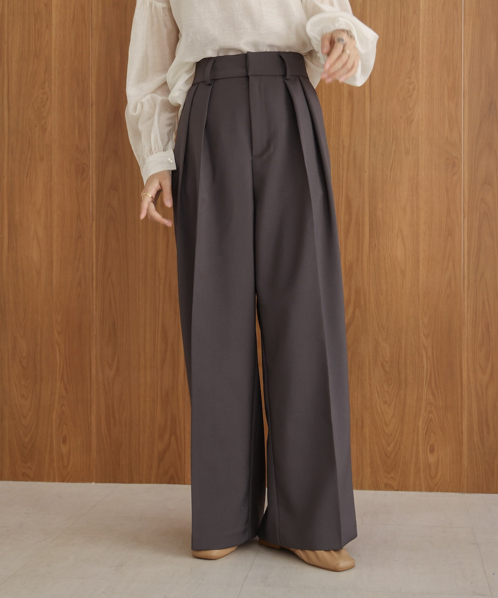 tuck wide pants