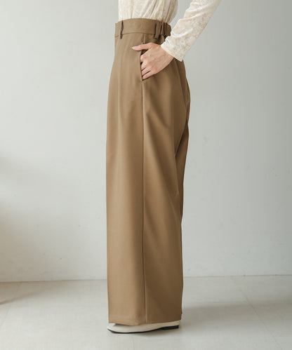 tuck wide pants