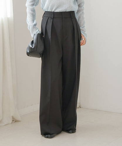 tuck wide pants