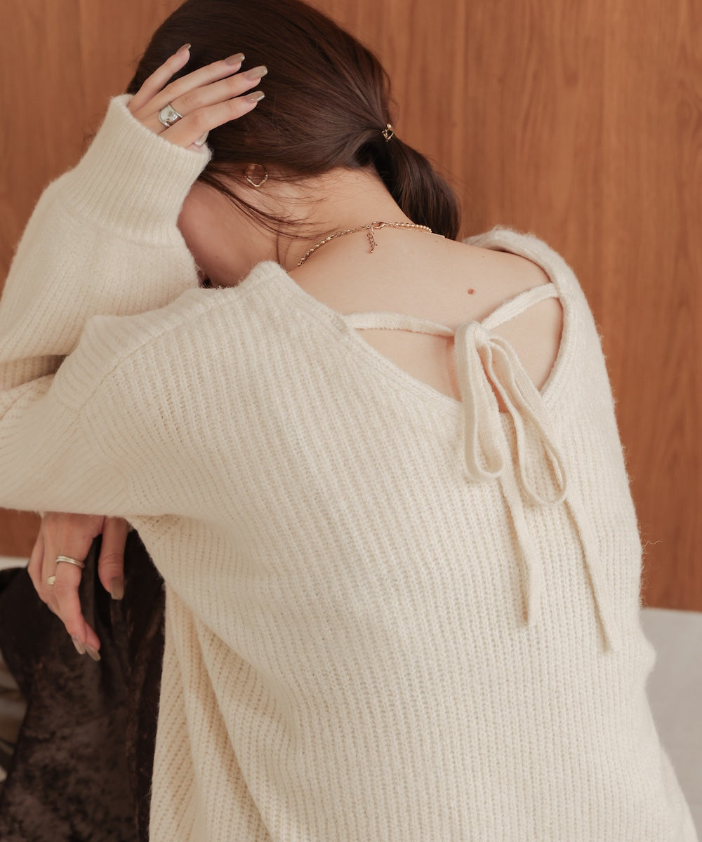 airy yarn back open knit