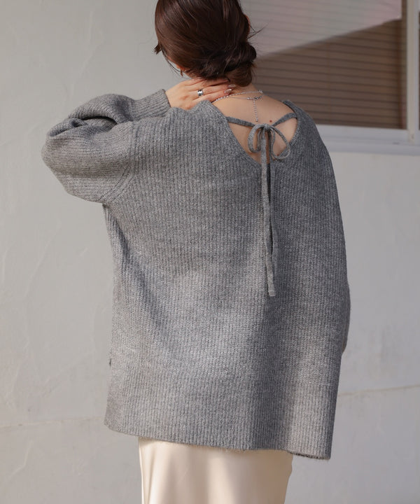 airy yarn back open knit