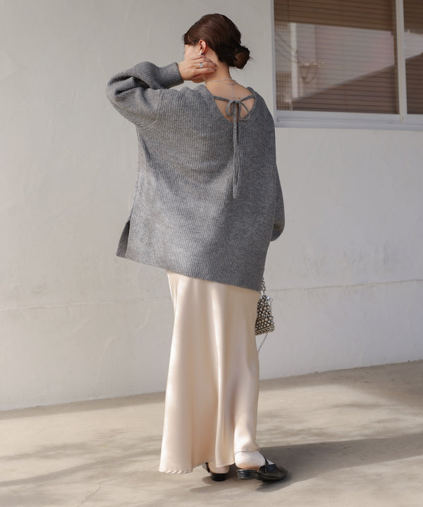 airy yarn back open knit