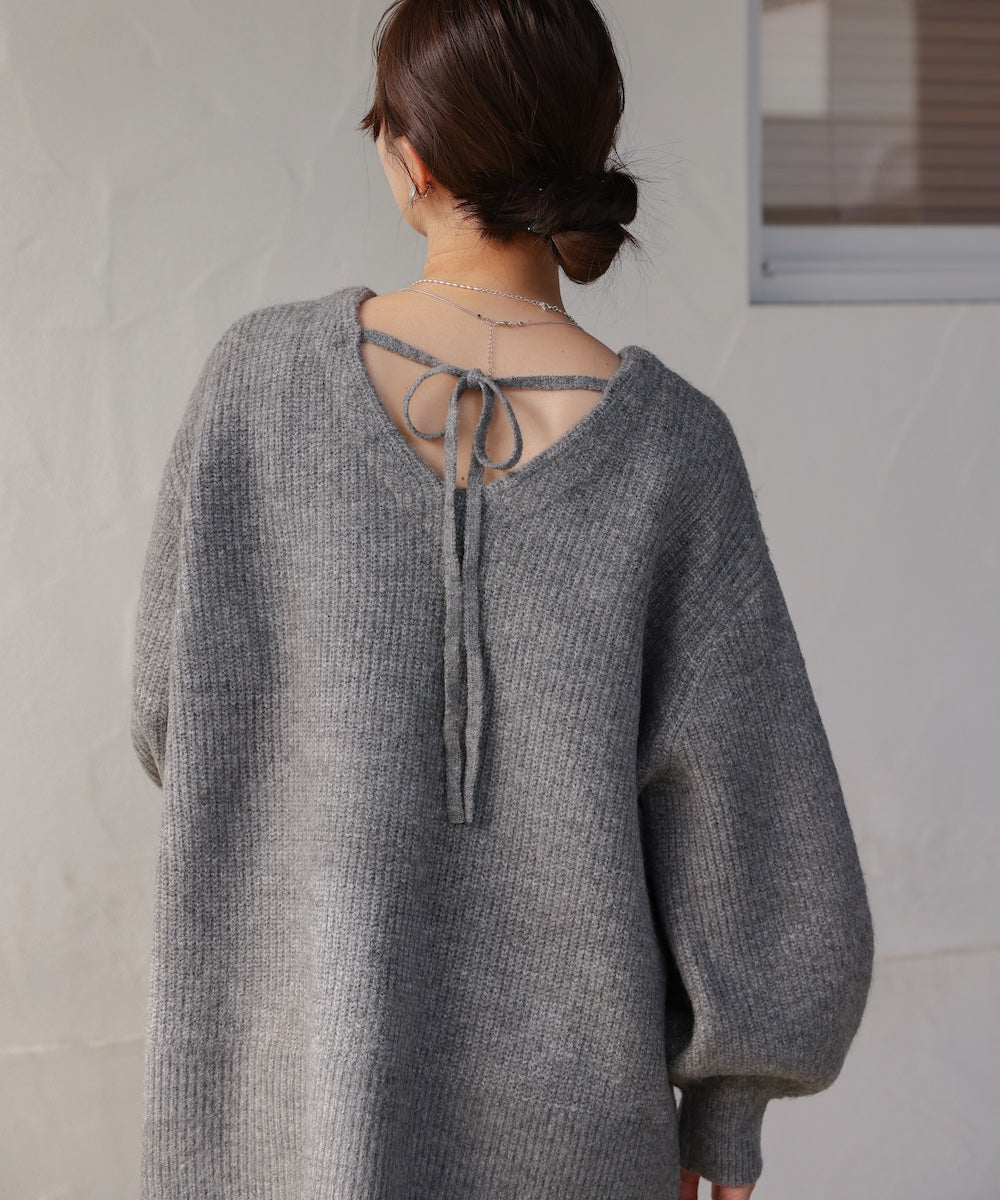 airy yarn back open knit