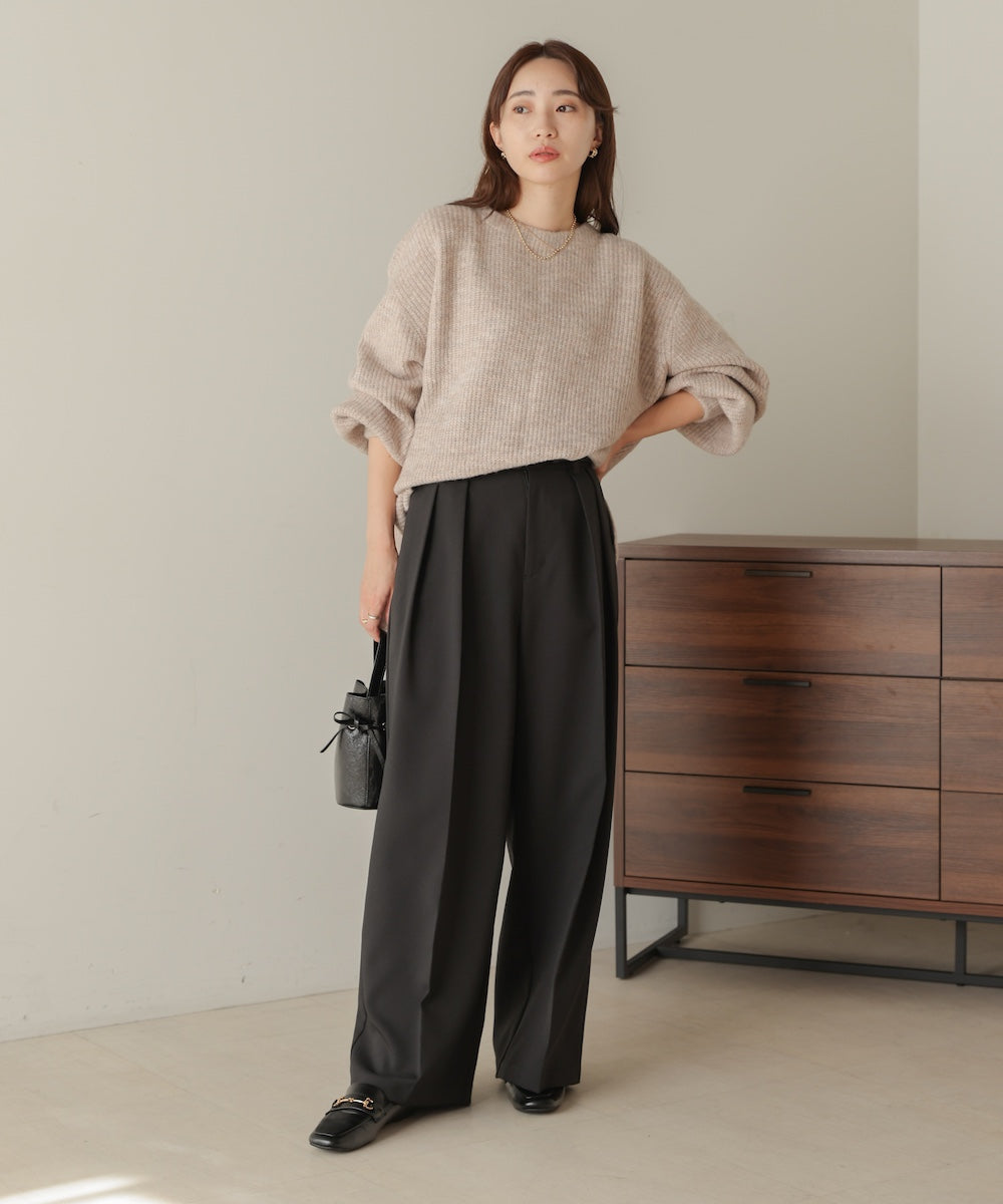 airy yarn back open knit